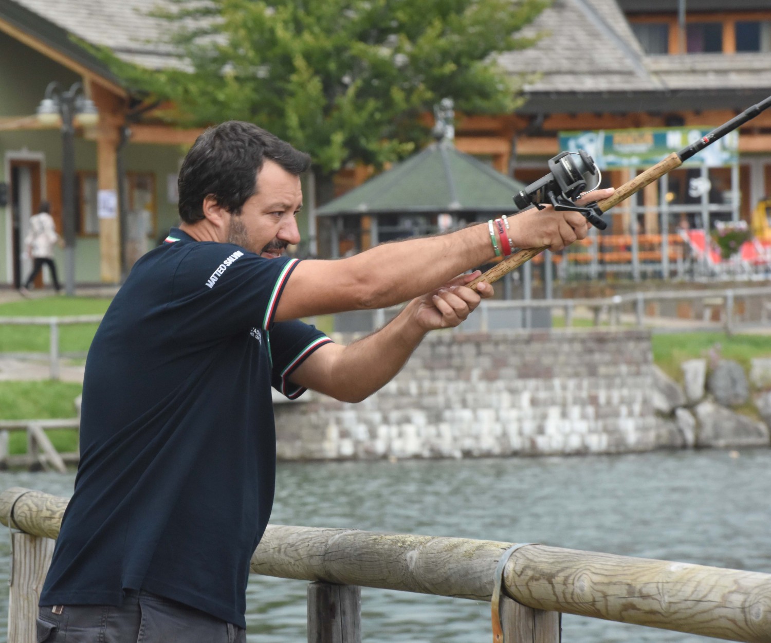 Coronavirus: Salvini, riaprire anche la pesca ricreativa e sportiva