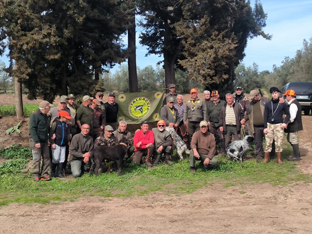 428507882_10229388805976283_2094900223555194358_n-1024x768 Gruppo Cinofilo Italcaccia Taranto organizza Domenica 3 Marzo 2024 gara di caccia per cani da ferma Continentali/Inglesi